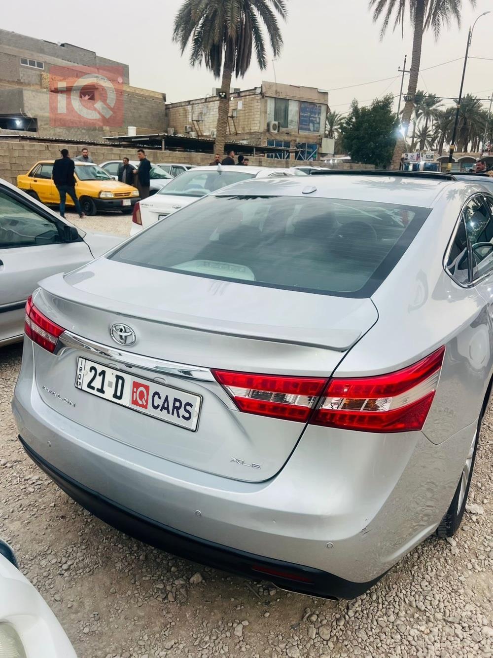 تويوتا أفالون